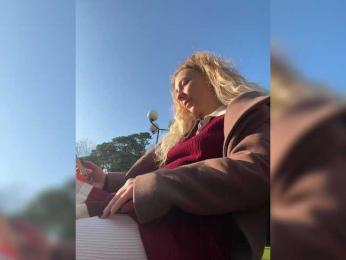 JJane- webcam model stream image