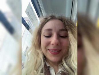 JJane- webcam model stream image