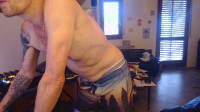 Boytorrent webcam model stream image