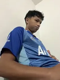 ETTE_MOON webcam model stream image