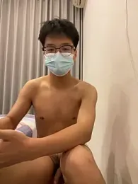 Yalotutu webcam model stream image