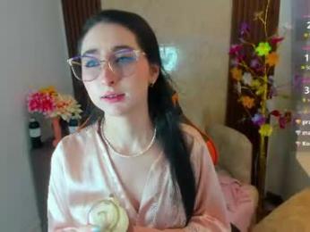 ayla_min webcam chaturbate model stream image