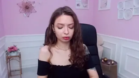 LucySkilar webcam model stream image