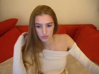 VelvetVow webcam bongacams model stream image