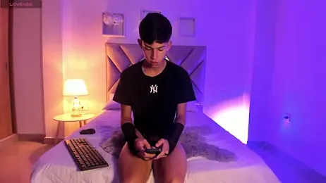 Baby_noahtt webcam model stream image
