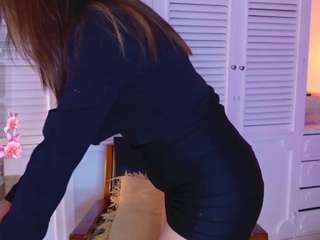 adelnesbitt webcam model stream image