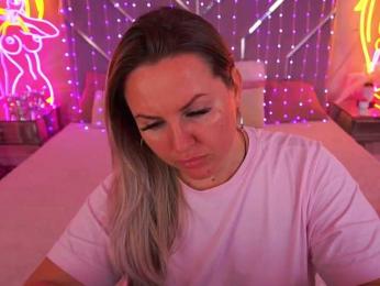 KiraCandyS webcam model stream image