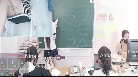 _Math_ webcam stripchat model stream image