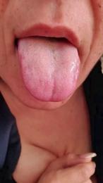 cuteandwet webcam cam4 model stream image