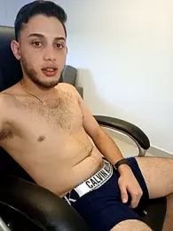 Billie_x33 webcam model stream image