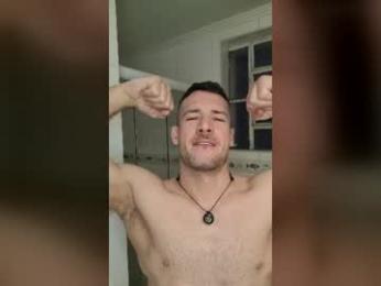 mr_th0m webcam model stream image