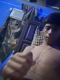 Adan21_cm webcam model stream image