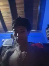 Adan21_cm webcam model stream image