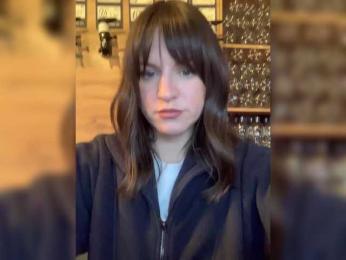 Yummypopka webcam model stream image