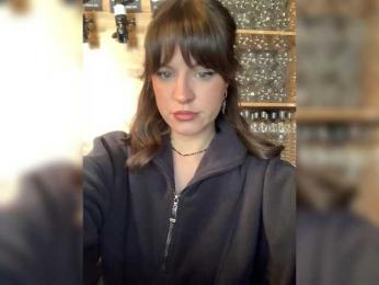 Yummypopka webcam model stream image