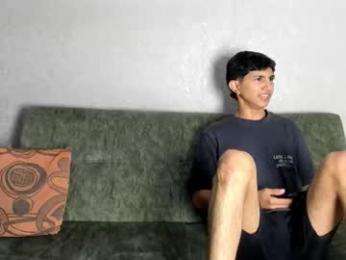 pelusos_mens webcam model stream image