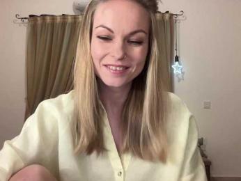 LilithNewdawn webcam model stream image