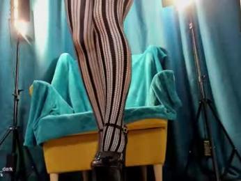 aliska_dark webcam model stream image