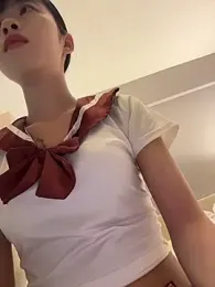 TOP_ping webcam model stream image