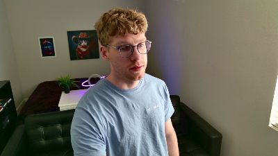 BlueEyedTallGuy webcam model stream image