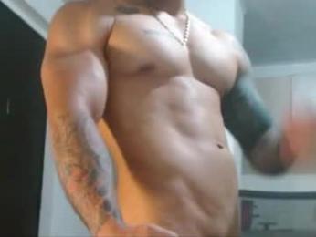 adam_shilder7 webcam model stream image
