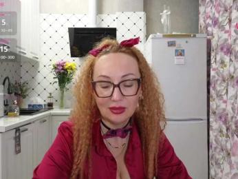 Pink-Lips webcam model stream image