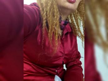 Pink-Lips webcam model stream image