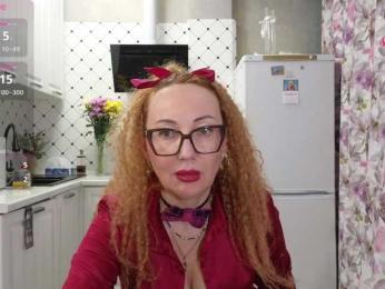 Pink-Lips webcam model stream image