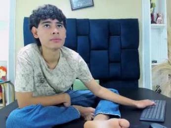 kevinbrooks_ webcam model stream image