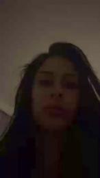 cherry_hot webcam cam4 model stream image