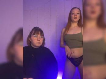 radianttwoX webcam bongacams model stream image