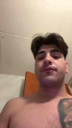 Jovencitobcn21 webcam model stream image