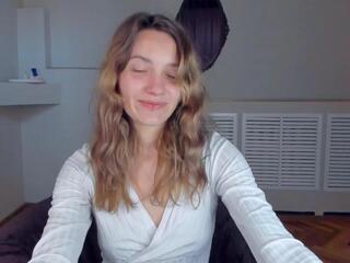 Kristy Wierls webcam flirt4free model stream image