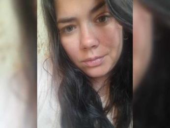 Naturally_Mom webcam model stream image