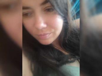 Naturally_Mom webcam model stream image