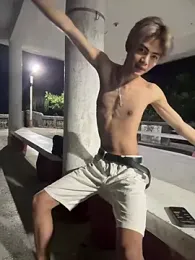 mu__owo_uu webcam stripchat model stream image