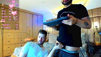 petterandwilly webcam cam4 model stream image