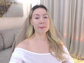 LELEYA webcam model stream image