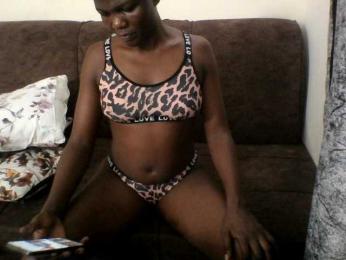 BerryBliss webcam model stream image