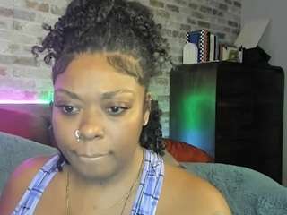 siennadivyne webcam camsoda model stream image