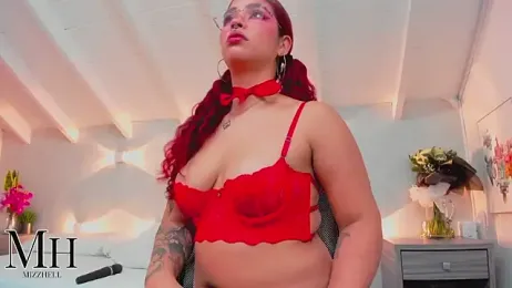 MizzHell webcam model stream image