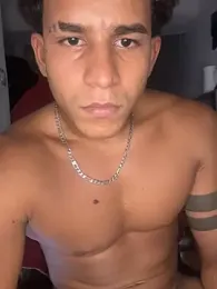 Axel_Castillo1 webcam model stream image