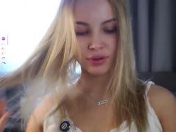 lipswithsmileonthem webcam model stream image