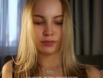 lipswithsmileonthem webcam model stream image