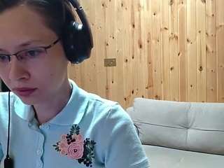 keelymak webcam model stream image