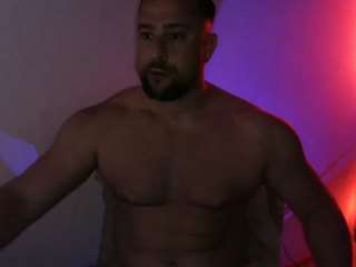 come1to1me webcam model stream image