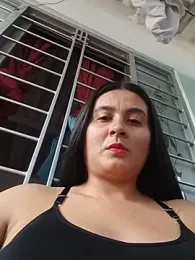 Pussy-Hairy-Horny webcam stripchat model stream image