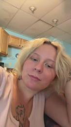 Hardcandee webcam model stream image