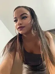 CanelaDevil_ webcam model stream image