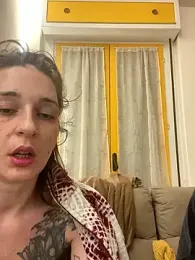 KingQueen2k25 webcam model stream image